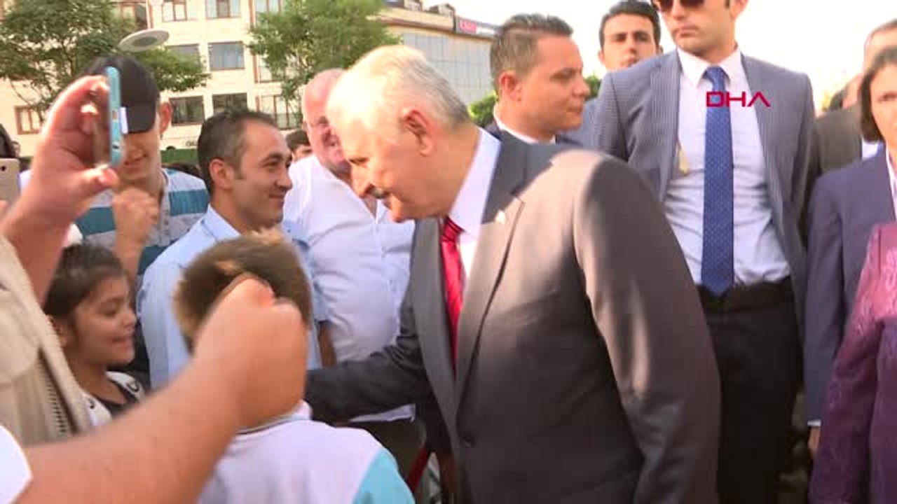 Meclis Başkanı Binali Yıldırım İlk Ders Zilini Çaldı