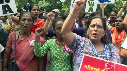 Manifestation à New Delhi après le viol d'une étudiante