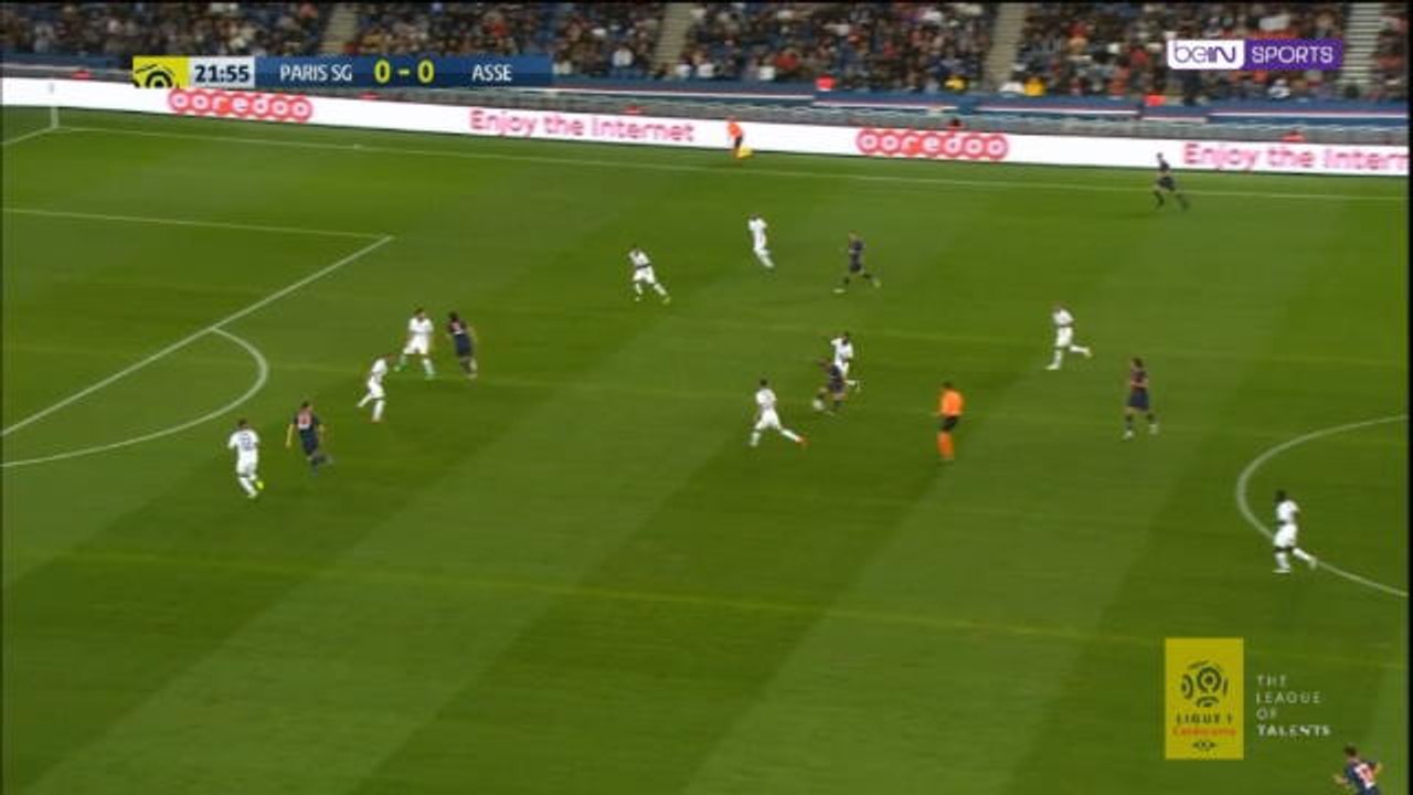 لقطة: الدوري الفرنسي: دريكسلر يمنح سان جيرمان الأسبقيّة ضدّ سان إتيان بفضل رأسيّتين متعاقبتين