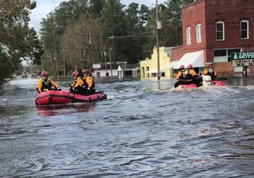 New York Emergency Crews Patrol Flooded North Carolina Town