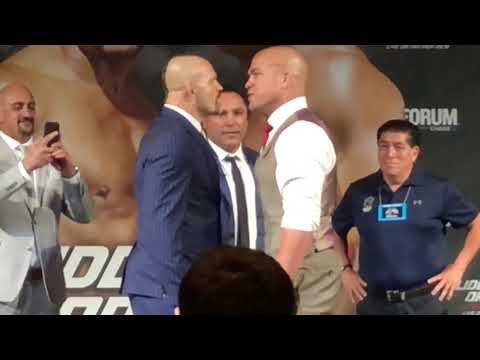 Chuck Liddell JUMPS AT vs Tito Ortiz TRASH TALK FACE OFF