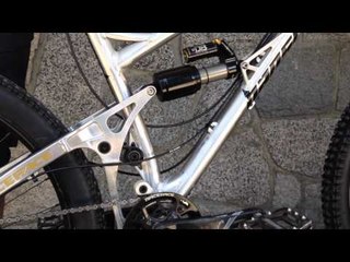 Banshee Spitfire Suspension Actuation