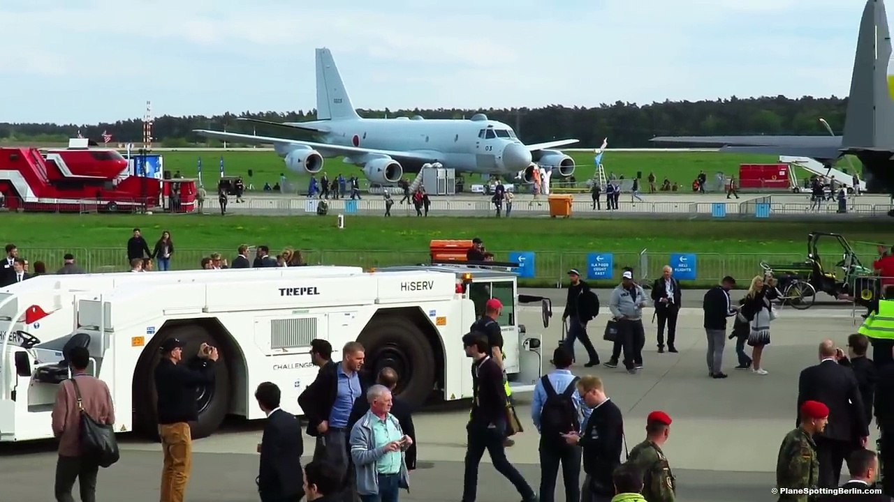 ANTONOV AN-225 - CLOSE UP PUSHBACK of WORLDS LARGEST AIRCRAFT at ILA 2018 Air Show!