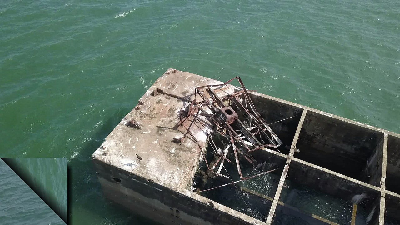 le Mulberry d'Arromanches , vue d'oiseau..