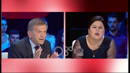 Ora News - Barka: Arvanitasit janë grekë që flasin edhe gjuhën arvanitase