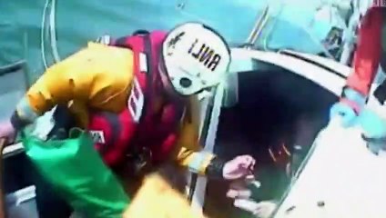 Real Rescues S10  E16 Series 10, E 16 - Part 01