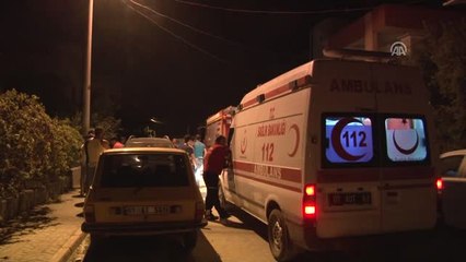 Adana'da Hafif Ticari Araç Kundaklandı