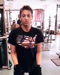 Shahid Afridi trolls Lollywood actress Sana Fakhar in the gym
