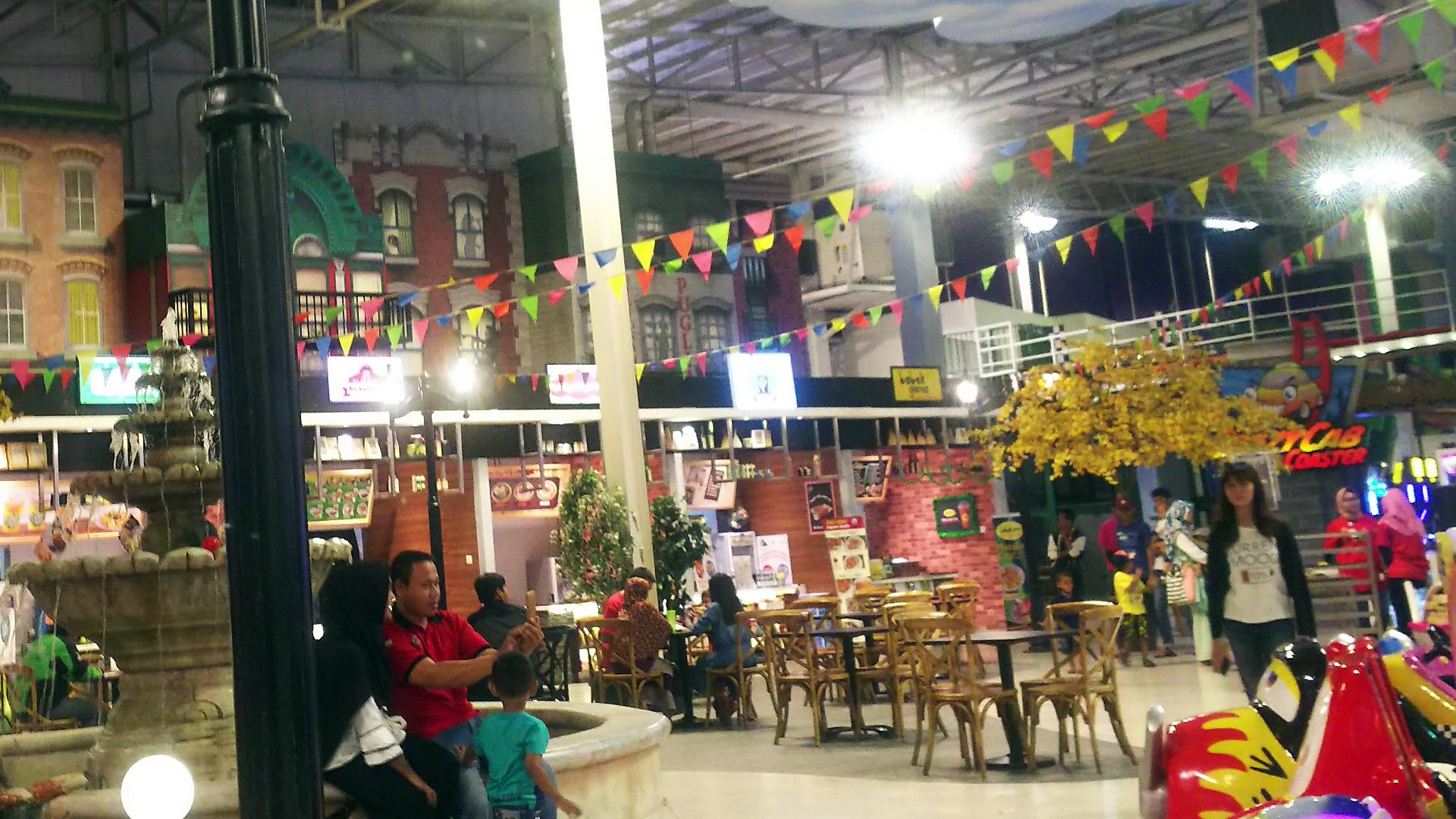 Hampir Full Review smartphone Sharp shv34