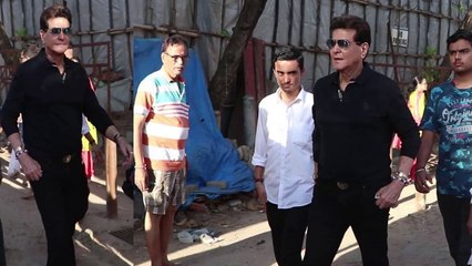 Jeetendra आज भी है इतने फिट, गणपति विसर्जन में ऐसे दिखे; Watch Video | Boldsky