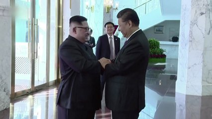 中 CCTV, 文 대통령 방북 생방송..."비핵화 새로운 길 찾아" / YTN