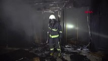 Bursa Eglence Mekanının Altındaki Depoda Çıkan Yangın Korkuttu