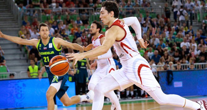 12 Dev Adam, Dünya Kupası Elemelerinde Slovenya'yı 86-77 Mağlup Etti
