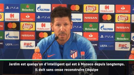 Groupe A - Simeone admiratif du travail de Jardim