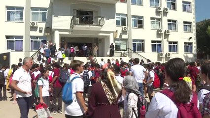 İkizler Okulu" Yeni İkizlere Kapılarını Açtı