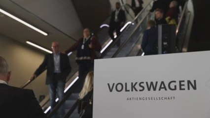 CE investiga si BMW, Daimler y VW pactaron no competir en reducción emisiones