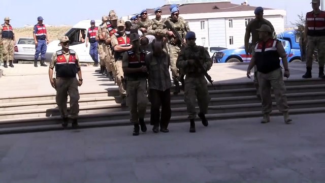 MİT'in Suriye'de yakaladığı 9 YPG/PKK'lı terörist adliyeye sevk edildi (2) - HATAY