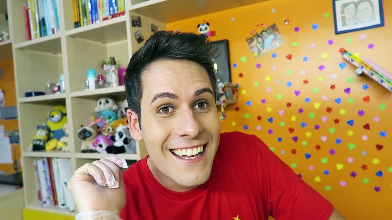 COME COLORARE I CAPELLI IN MODO TEMPORANEO! (Life Hacks ITA) (2)