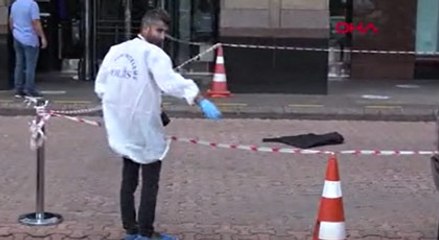 İş Kuleleri önünde silah sesleri