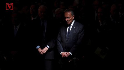 Chuck Schumer Calls on FBI to Probe Sexual Misconduct Claim Against Kavanaugh