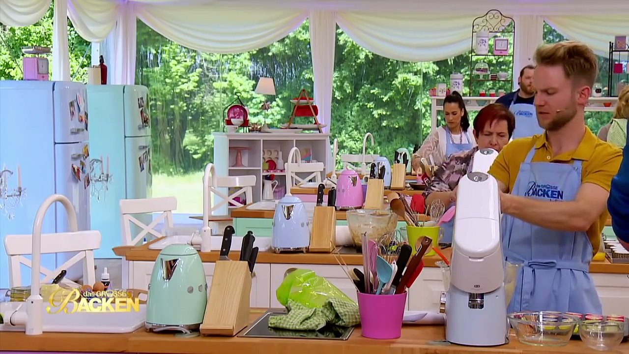 Pull apart Cupcakes: Leckere Muffin Kunstwerke | Aufgabe | Das große Backen 2018 | SAT.1 TV