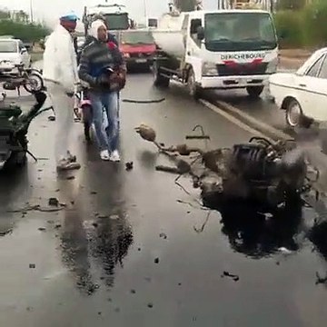 Quand une voiture perd son moteur en pleine route