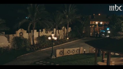 نسر الصعيد- زين القناوي يقتحم منزل هتلر للقبض على نجله الهارب مسعد.mp4