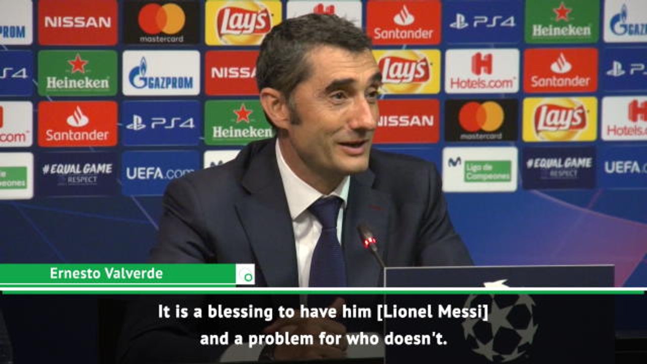 Valverde and Van Bommel hail Messi after eighth...