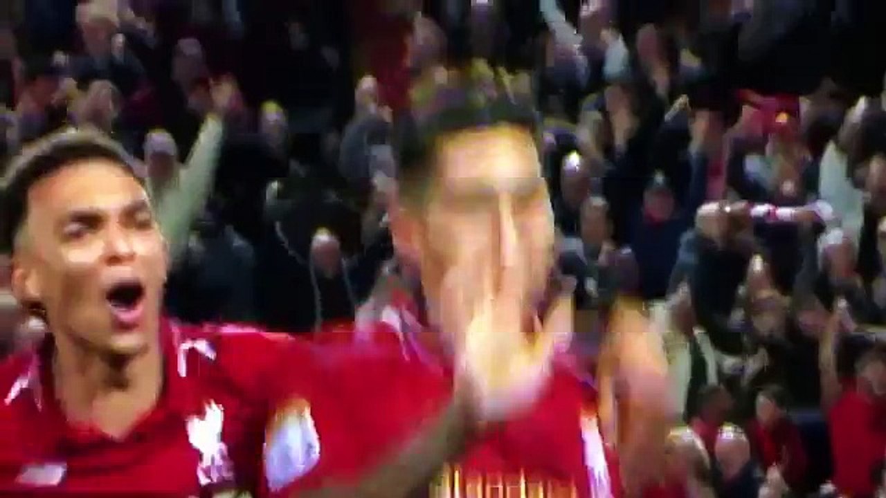 هذا الفيديو لصلاح أثار جدلاً واسعاً بمباراة ليف...