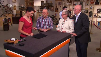 Alle Händler sind vollkommen überwältigt! Goldbrosche bei Bares für Rares vom 18.09.2018 | ZDF