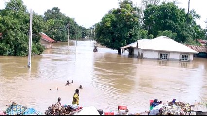 Nigeria floods kill 100 people across 10 states