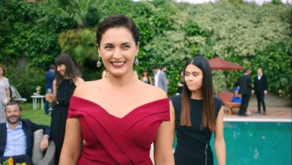 Ufak Tefek Cinayetler 33. Bölüm Hoşbuldum Partisi