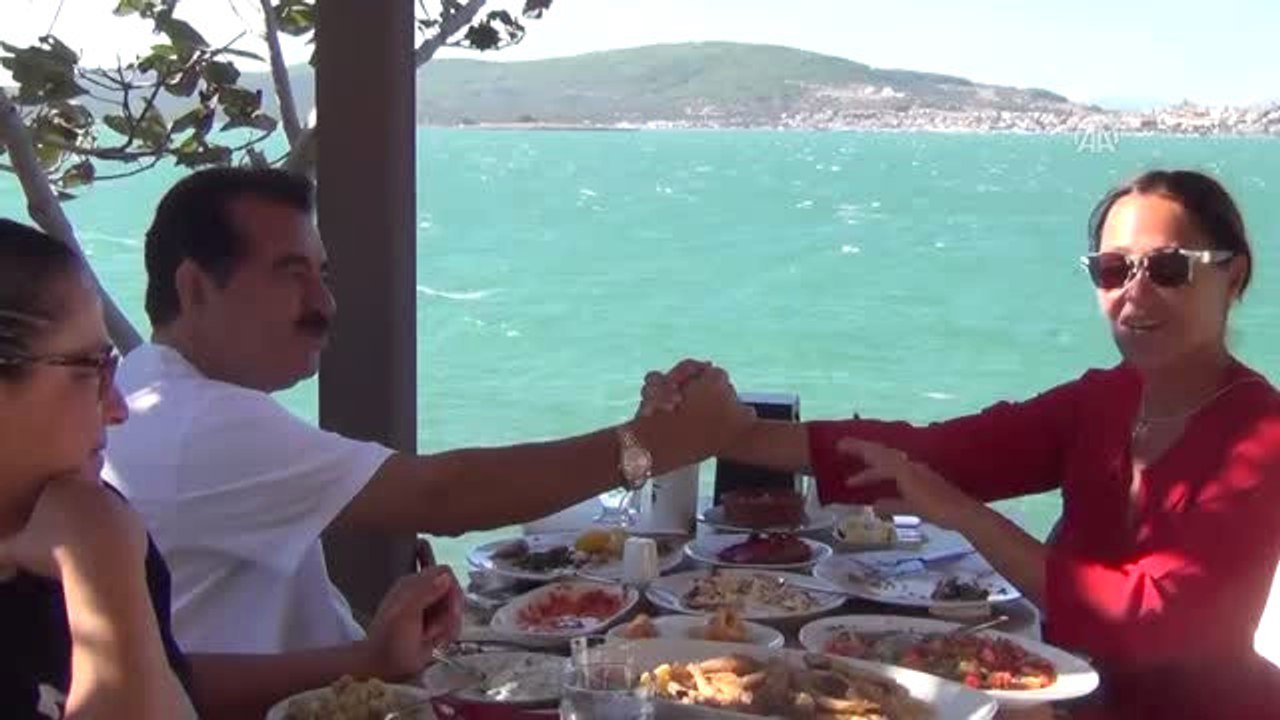 İbrahim Tatlıses ve Hülya Avşar Ayvalık'ta Buluştu