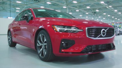 Volvo’s First American Car Factory Begins Mass Production