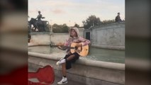 Justin Bieber Serenades Hailey Baldwin In London