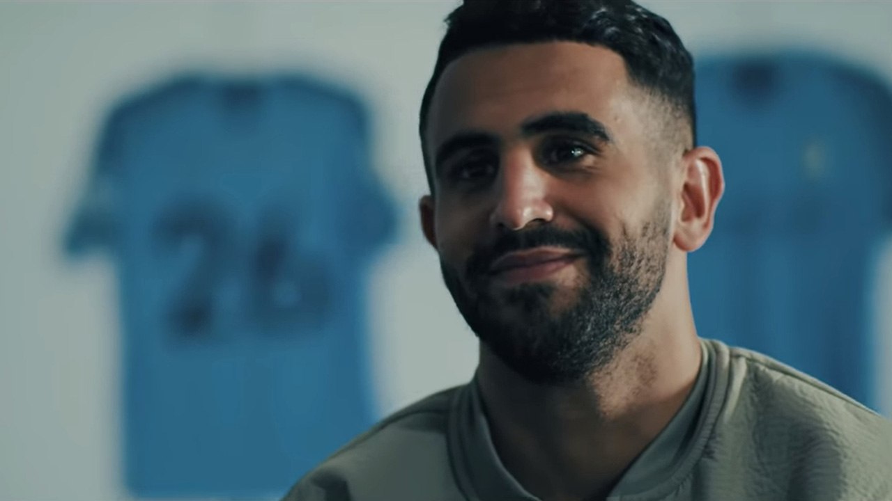 RIYAD MAHREZ réagit à ses dribbles
