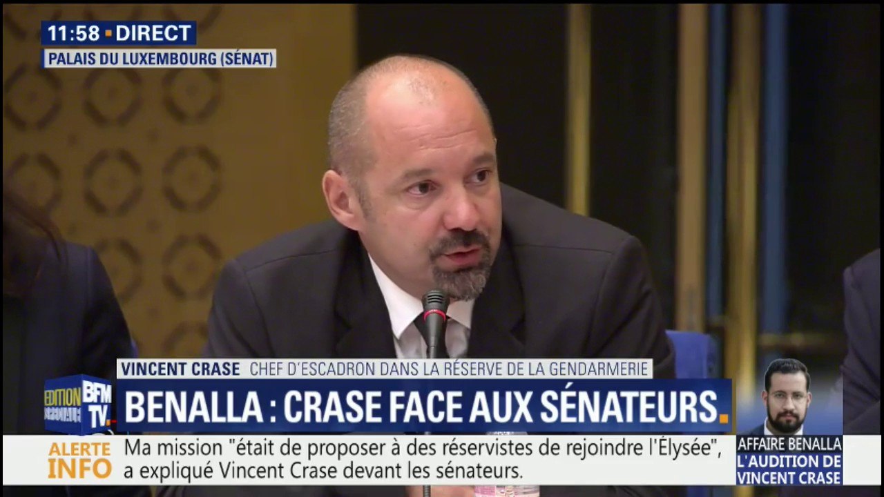 Vincent Crase : "Mon activité principale au sein du palais c'est le commandement de mes réservistes (...) et ,après, lors d'événements de prêter mains fortes aux officiers"