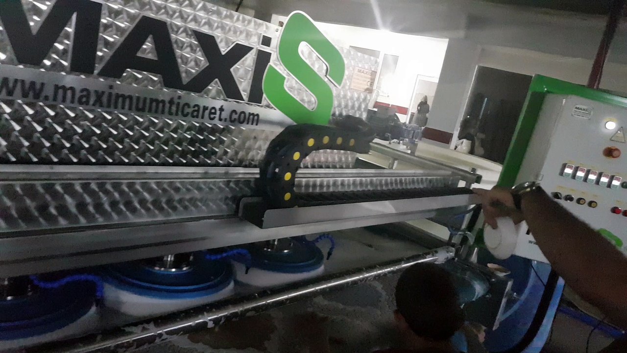 tam otomatik halı yıkama makinası,halı sıkma makinası maxis