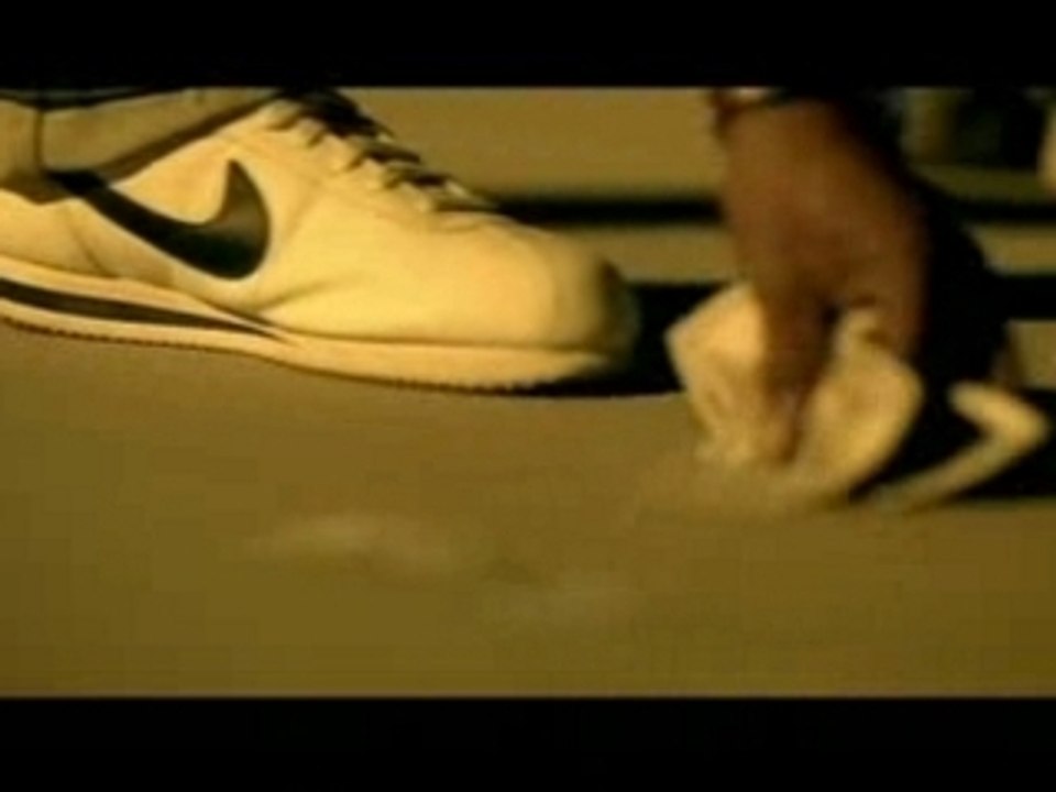 Kelly Rowland ft. Snoop Dogg Ghetto