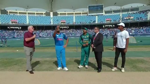 இந்தியாவுக்கு எதிரான தொடரில் பாகிஸ்தான் முதலில் பேட்டிங்