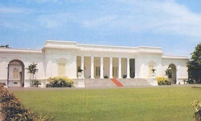 Demokrat Tuding Istana di Balik Berita Asia Sentinel