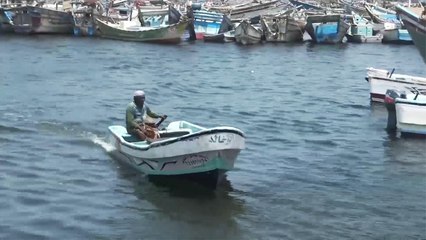 صيادو الحديدة يهجرون مهنتهم ويتهمون قوات التحالف باستهدافهم