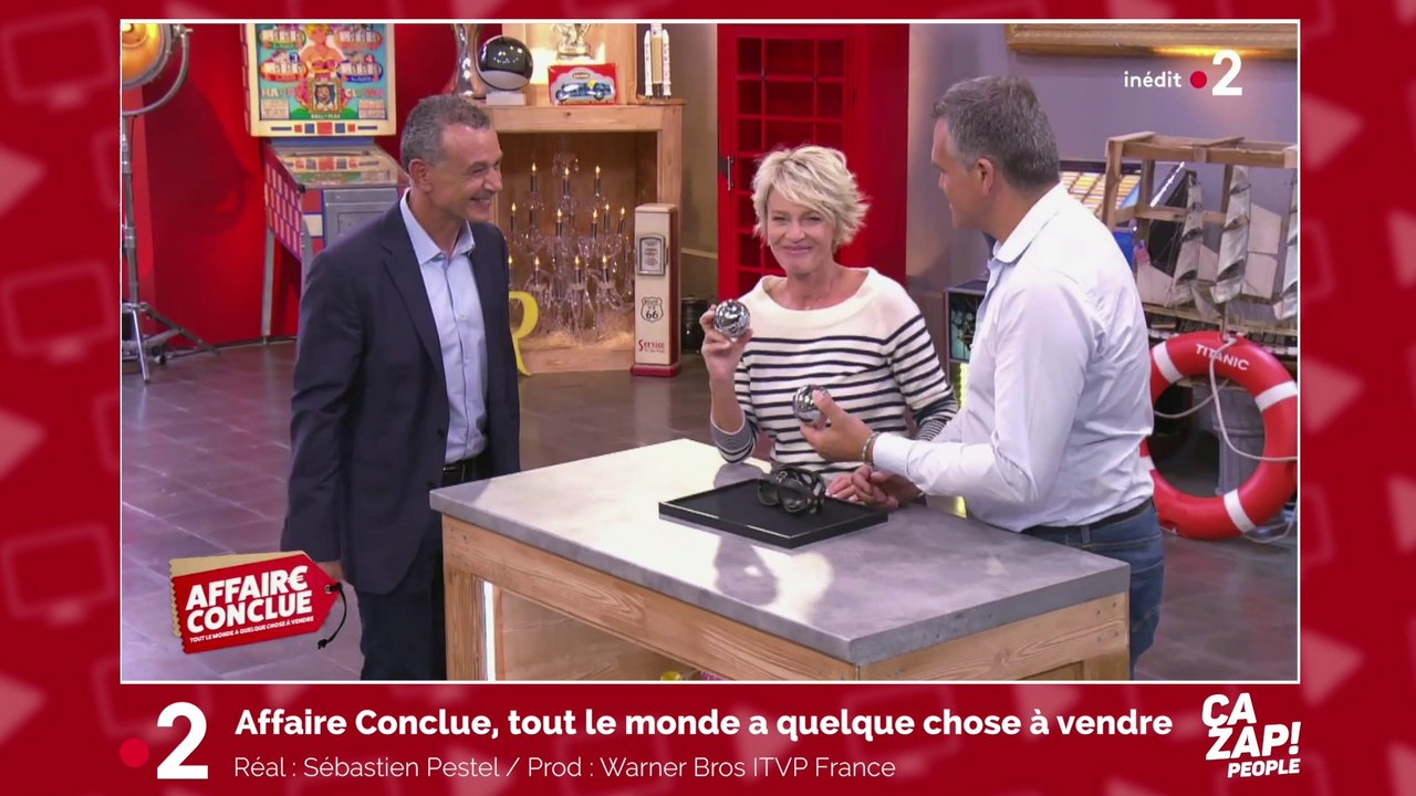 Cette histoire de boules qui fait rire Sophie Davant