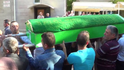 Ormanda ölü bulunan genç son yolculuğuna uğurlandı