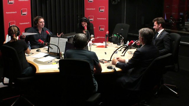 Il faut sauver les socialistes - Le Sketch avec Arnaud Montebourg