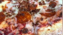 Woman Shares Video of Maggots on Pizza From Syracuse Pizzeria