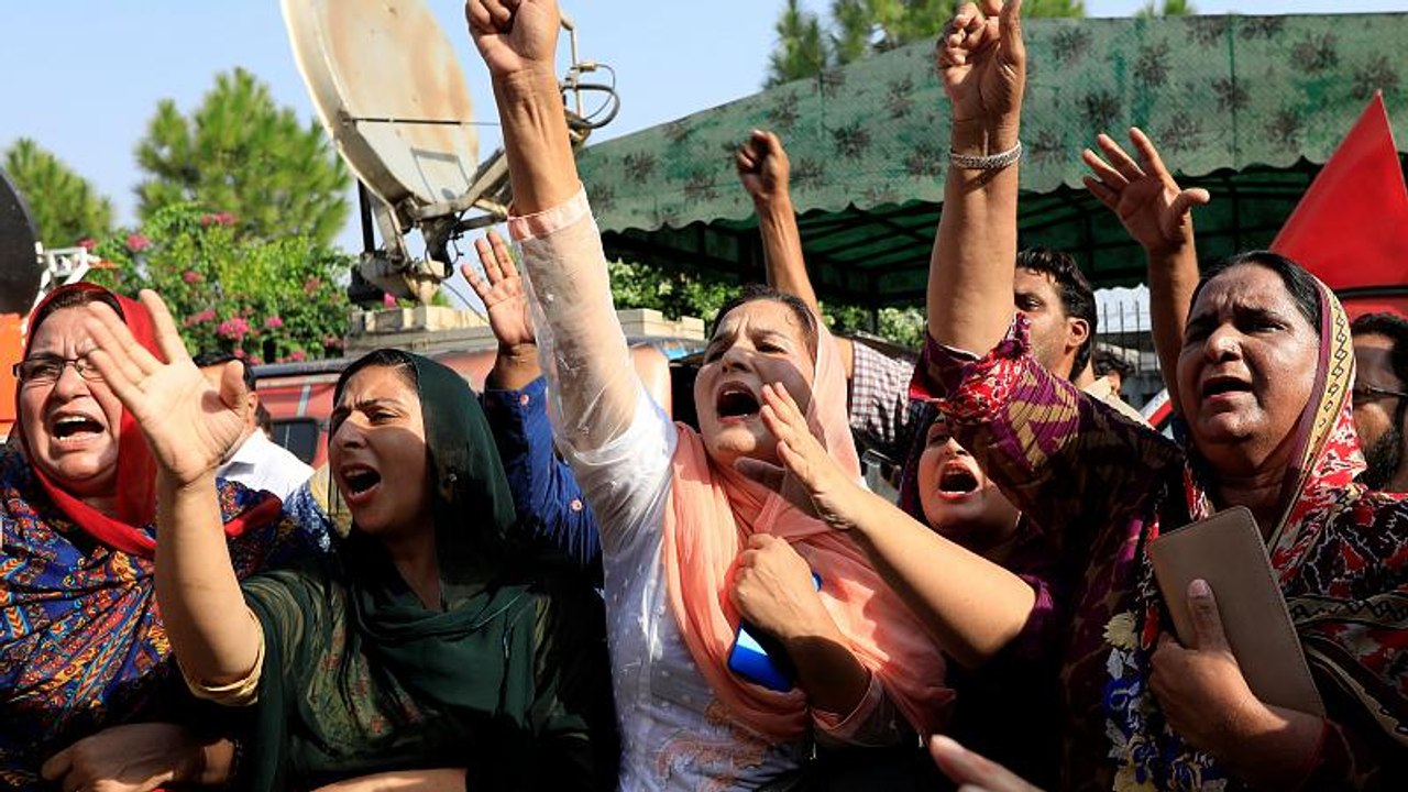 Jubel in Islamabad: Ex-Regierungschef Sharif aus Haft entlassen