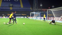 Fenerbahçe, Dinamo Zagreb maçına hazır - ZAGREB