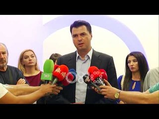 Ora News - Basha: Kush voton ligjin për teatrin do konsiderohet terrorist shtetëror