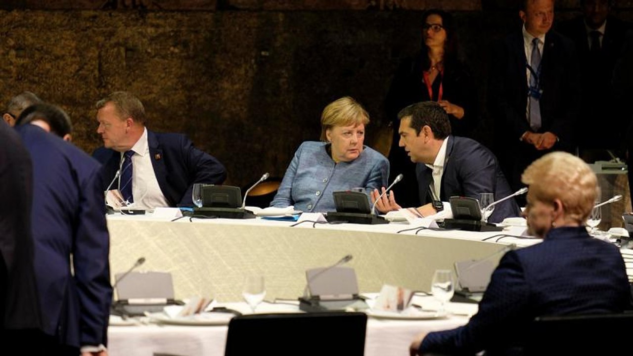 Τσίπρας - Αναστασιάδης : «Το μεταναστευτικό είναι ευρωπαϊκό πρόβλημα»